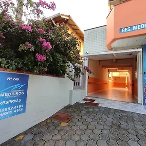 residencial-medeiros.santa-catarina-brasil.com/